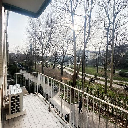 Molino Cozy Apartment With Park View In Downtown Milano Milão Exterior foto